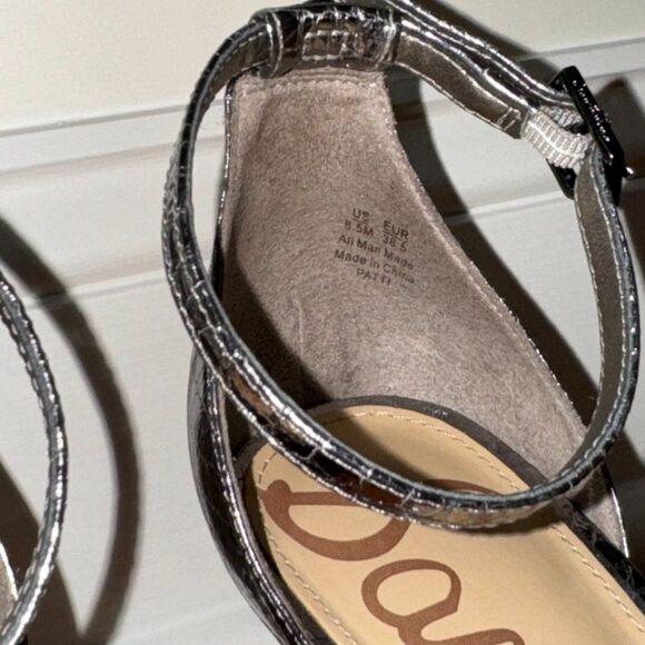 Sam Edelman Metallic Pewter Silver Crocodile Print Patti Sandals - Picture 4 of 9